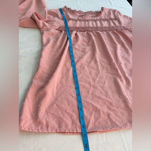 Women’s Basics Pink Long Sleeve Shirt Lightweight Like New - Picture 5 of 5